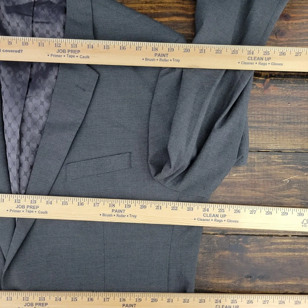 Haggar Men's Sport Coat Blazer Two Button Gray Polyester Viscose 46L‎